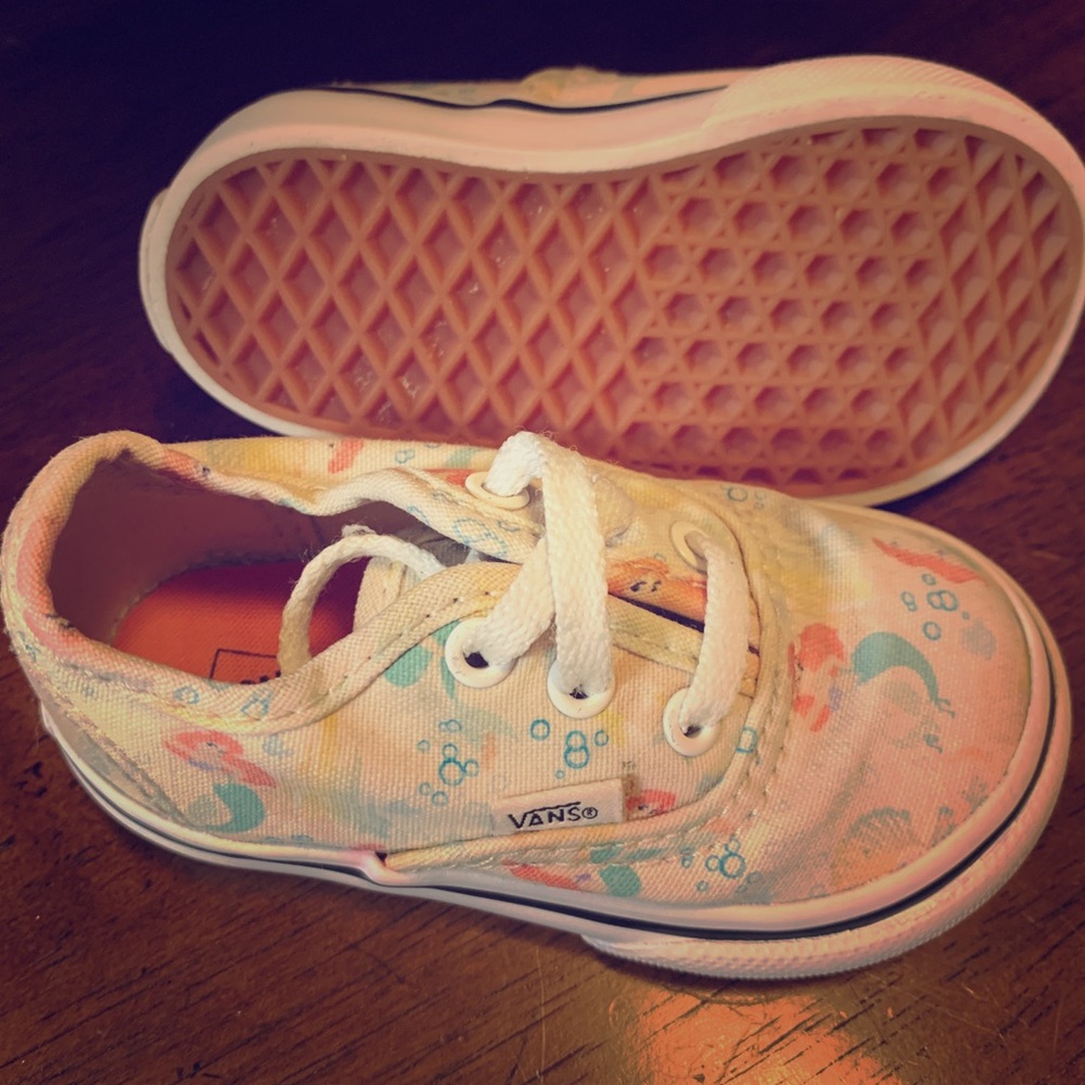 Vans x Disney Little Mermaid Sneakers Toddler 4